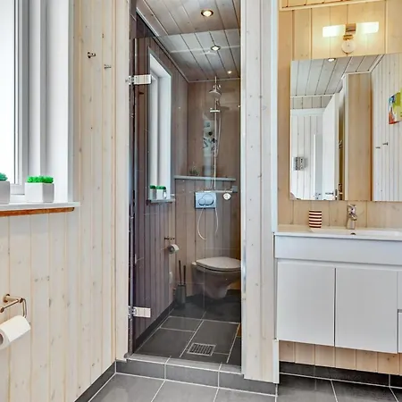 Holiday home Nahel - 150m To The Fjord By Interhome *